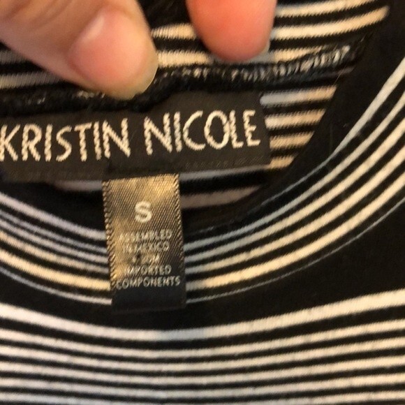 Kristin Nicole Sleeveless dress size small black and white stripped - Picture 4 of 7